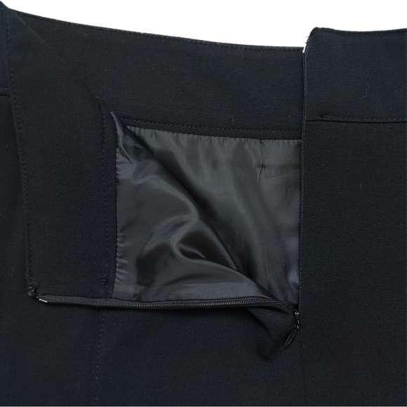 Boutiques San Francisco Pleated Black skirt Mid-Knee - Picture 6 of 9